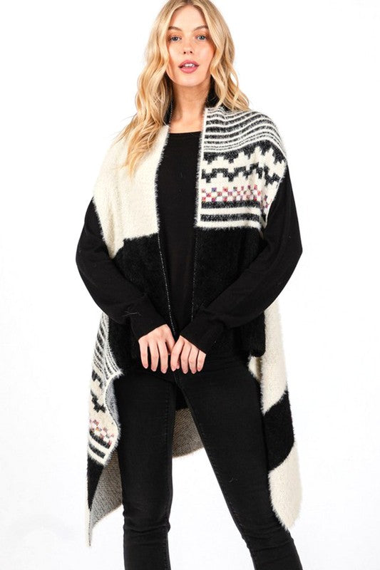 AZTEC PRINT KNIT SWEATER